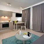 Sunsplash Apartments